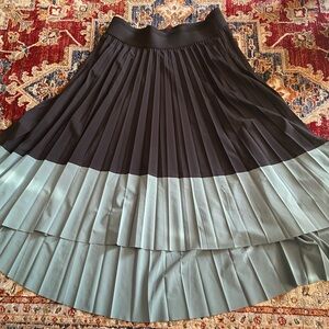 Athleta Pleated Skirt